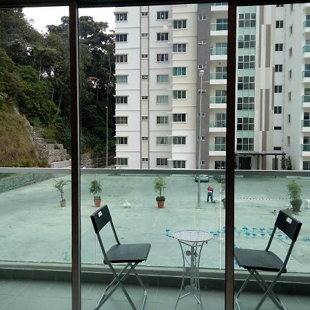 Icolor Home & Stay Ch 8 Tanah Rata Exterior foto